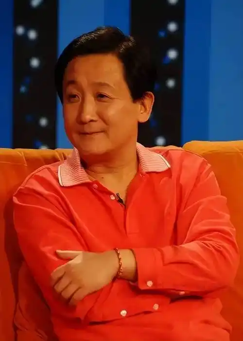 著名演员梁天:自卑中走出来的明星,前妻后妻的孩子都是我的骄傲_婚姻