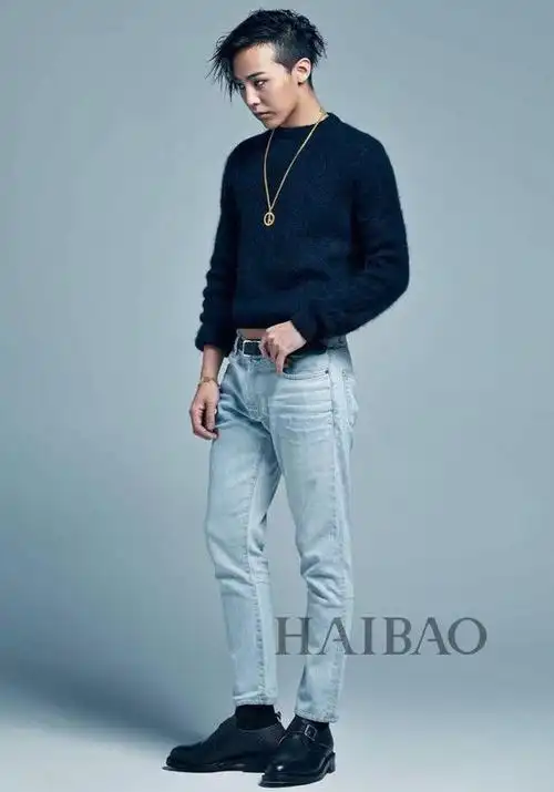 权志龙亲身上阵演绎g-dragon × 周大福配饰系列的广告大片