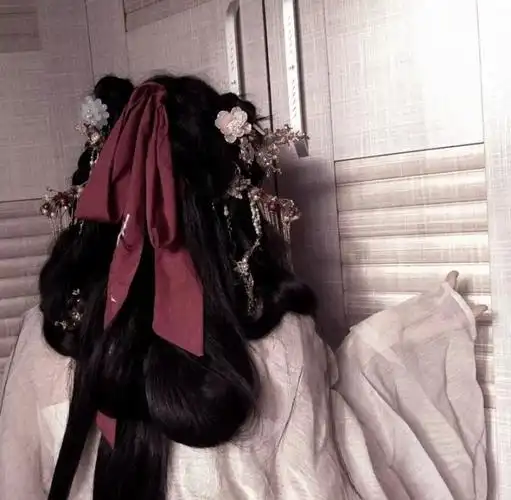 仙气小众的不露脸女生头像