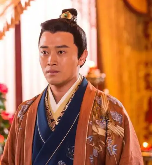 赵元卿(蒋毅 饰)  配音:王凯 王爷,爱慕玉蝶,实为玉蝶的皇兄.