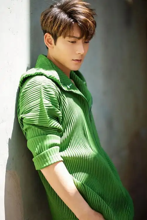 "快乐男声"陈翔:曾和毛晓彤是金童玉女,却因皮肤管理而塌房