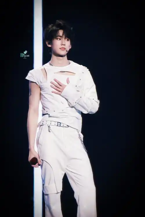 张真源 高光缔造者