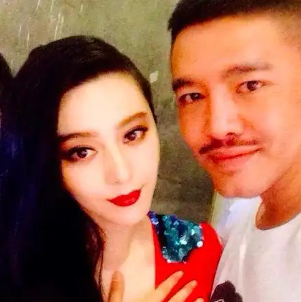 友情还是爱情范冰冰称七夕约会与张帅微博互相提对方