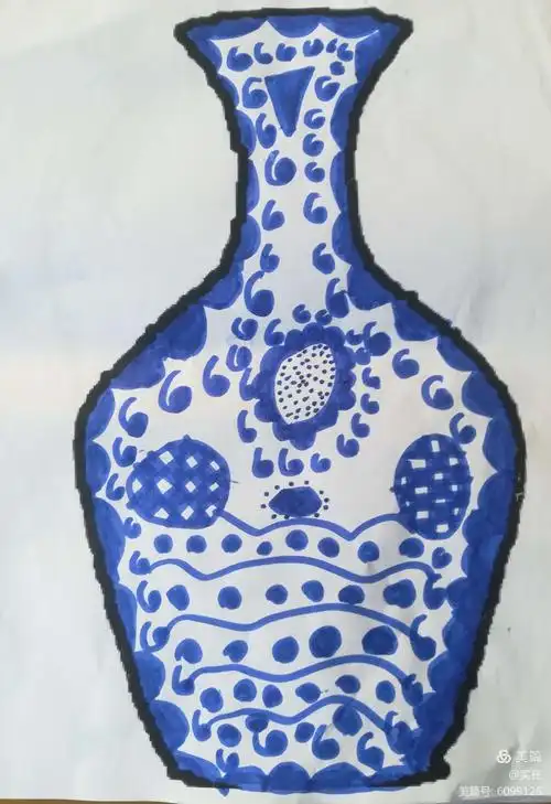 青花瓷瓶.轮括是打印的,内容是浩羽画的,2o19,1,16日于幼儿园.