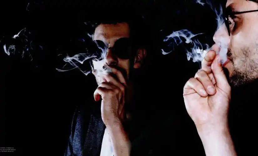 欧美,帅哥,抽烟,法国,男装法国男演员melvil poupaud 更多图片请见相