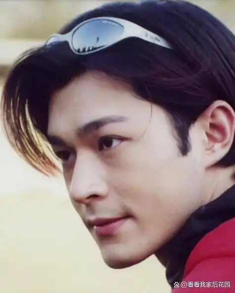 古天乐颜值崩了?近日露面被嘲脸僵似三星堆面具,精修后像蜡像