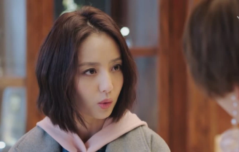 佟丽娅新剧零宣传开播,张亮脸变僵颜值暴跌,剧情烂俗缺新意