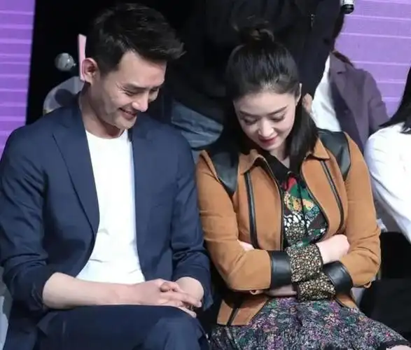 尤其在王鸥受到"夜光剧本"的牵连后,王凯也因为好友的关系,险些遭到