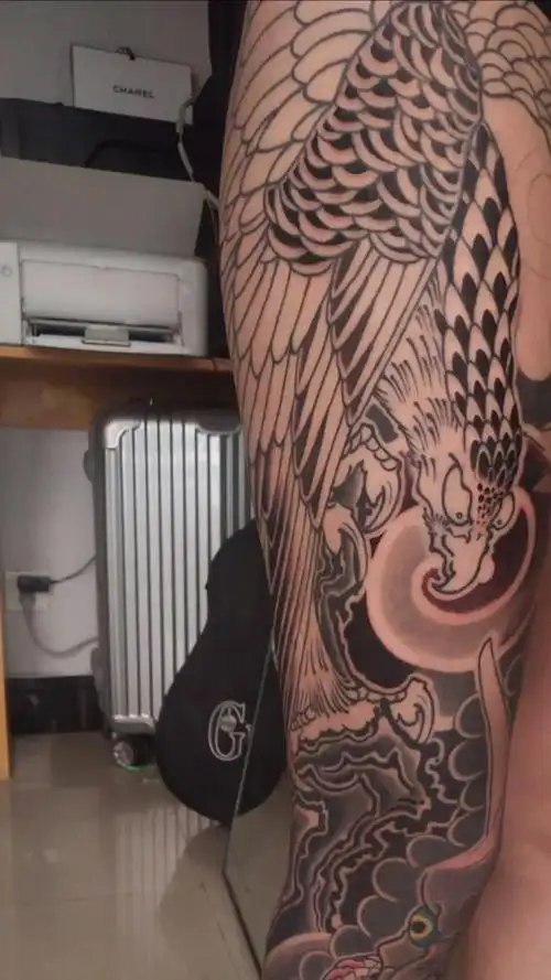 花腿多少钱(500元到1000元花臂纹身)