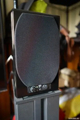 (昆明)出 adam artist 5音箱 桌面神器