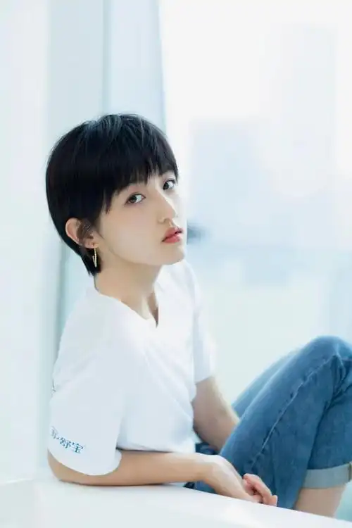 好爱张子枫这朵养成系小花,演技分分钟看哭-爱妻自媒体