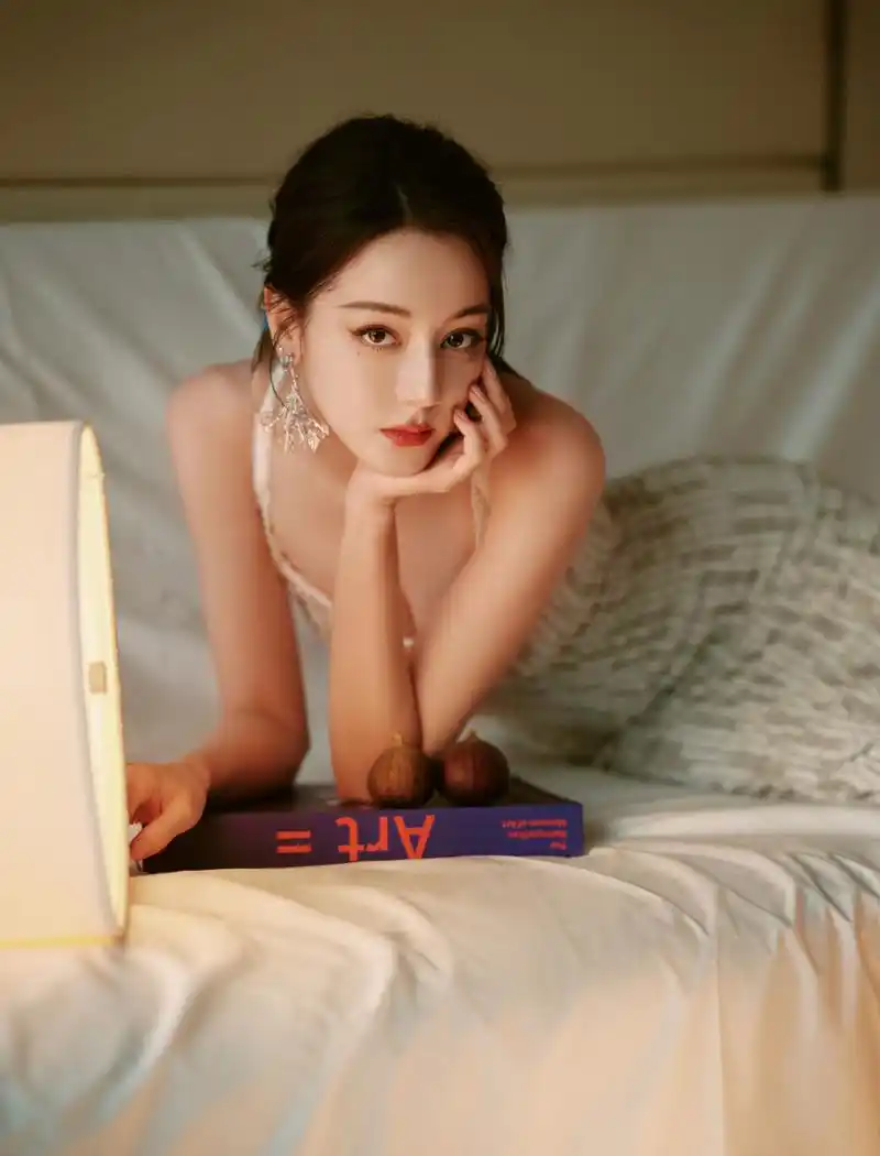 迪丽热巴,唯美动人