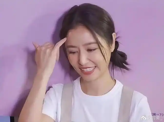 林心如还是这么"少女",无美颜无滤镜,也照样俏皮,吸睛|少女|林心如