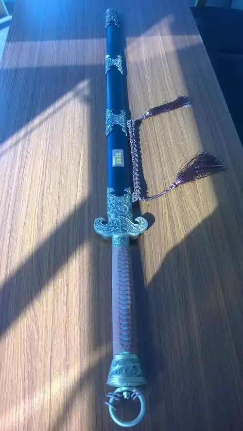 倚天剑 花纹钢▲倚天剑削纸10.