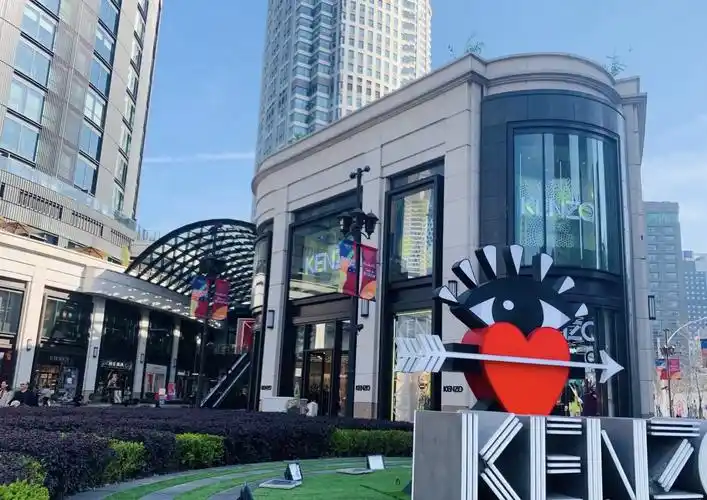 上海兴业太古汇有存包行李寄存的地方吗?(位置/费用)