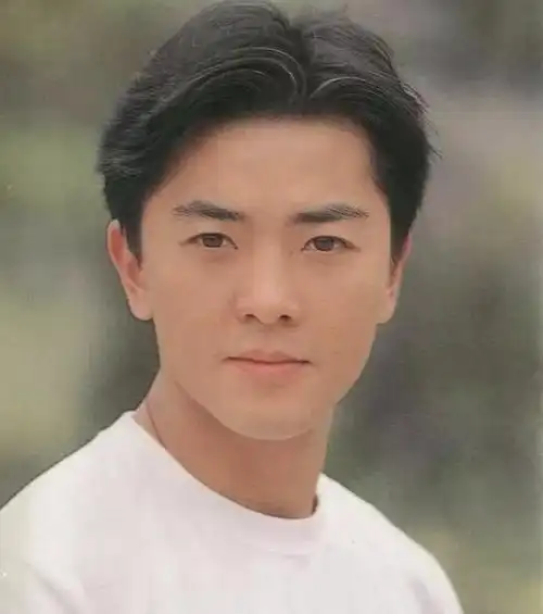 郑伊健:我太爱玩了,所以我不红了