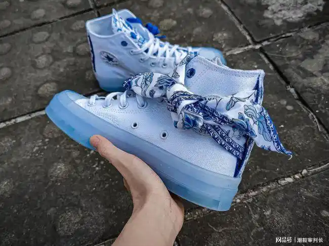 张艺兴 x converse chuck taylor 瓷青花