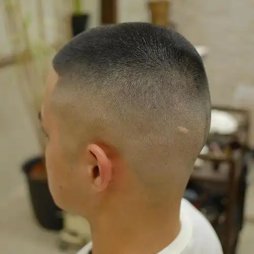 男士发型,清爽时尚很有型,喜欢别错过|短发|碎发|寸头|脸型|圆脸_网易