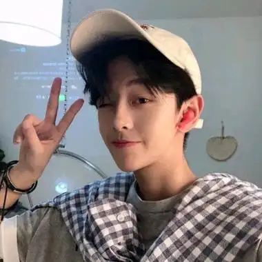 男生头像帅气阳光可爱