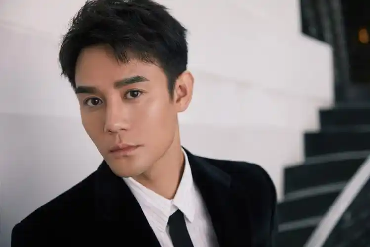 王凯儒雅帅气写真图片69