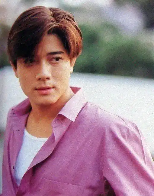 有一种发型叫"郭富城头",也是一种潮流,这又是多少人的青春?_造型