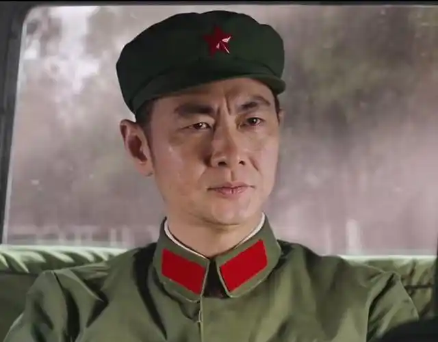 老李携手众多优秀演员再纵横大型军旅剧王牌部队首播收视破1