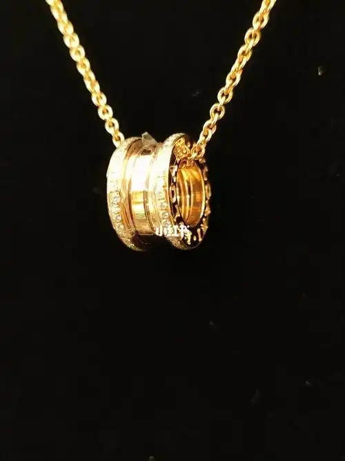 宝格丽玫瑰金弹簧镶钻项链