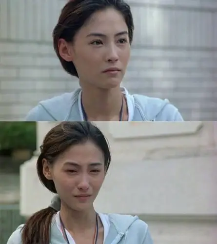 张柏芝晒与《忘不了》海报合影 当年美颜引网友怀旧