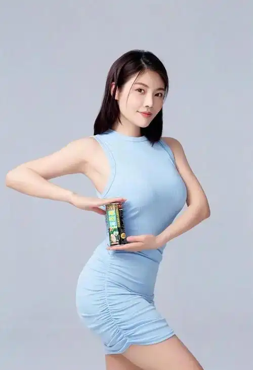 身材bob体育app最新版他拥有让很多女人羡慕的猫徐好身材.