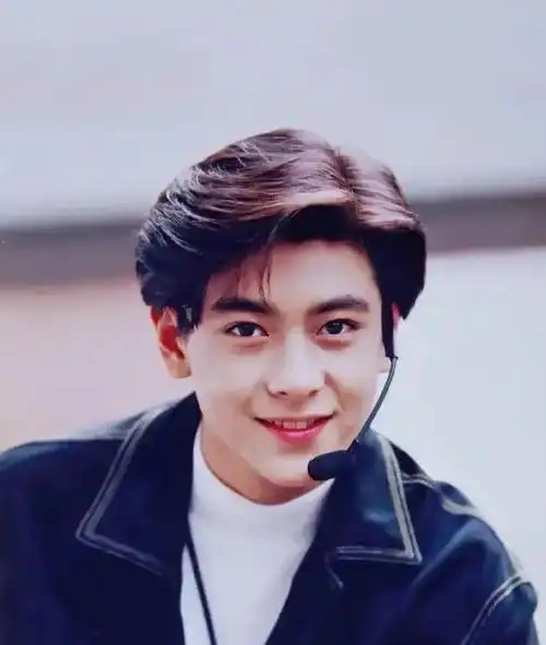 2月28日,林志颖,发文庆祝出道32周年!