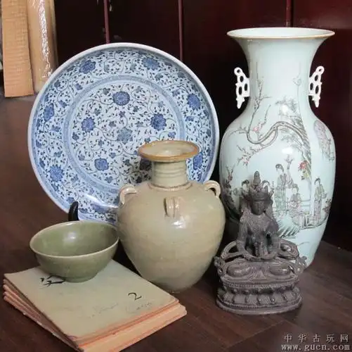 出售父亲留下的几件古董