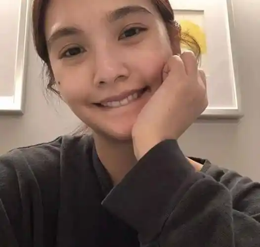 妆前妆后没差别,41岁张柏芝依旧美到惊艳,原来浓眉才是硬道理?