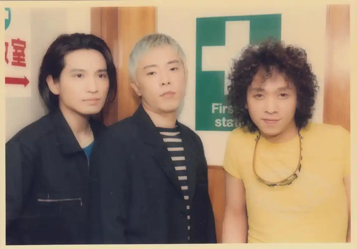罕见beyond三子照片.还有2万张照片陆续放出來beyon - 抖音