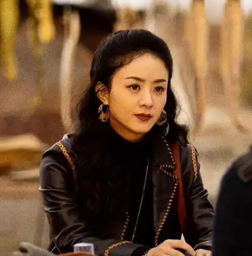 谢霆锋的手,赵丽颖的血栓,内娱没有哪个明星,可以随随便便成功