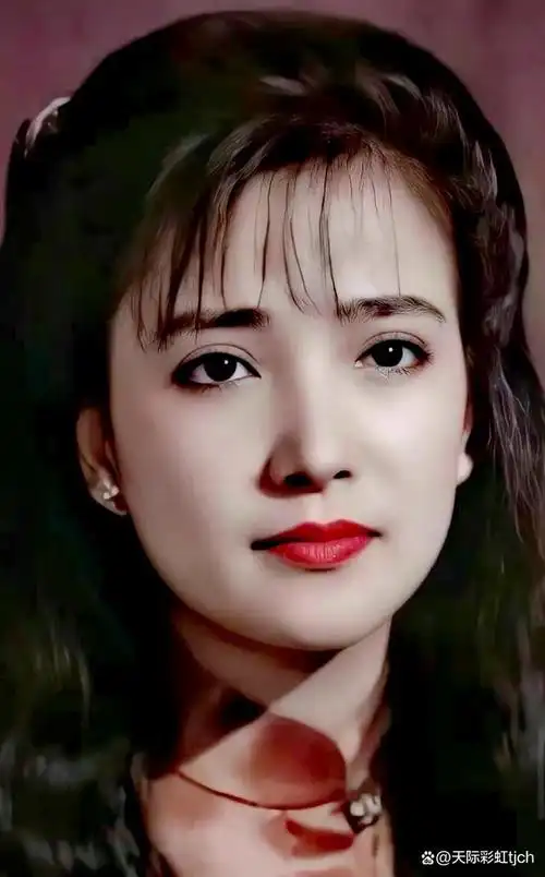 何晴,中国著名女演员.