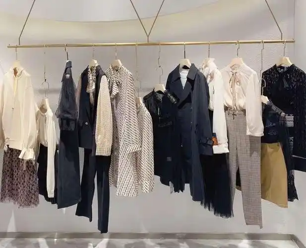 杭州女装品牌【rosealea朗斯莉】2021春装!