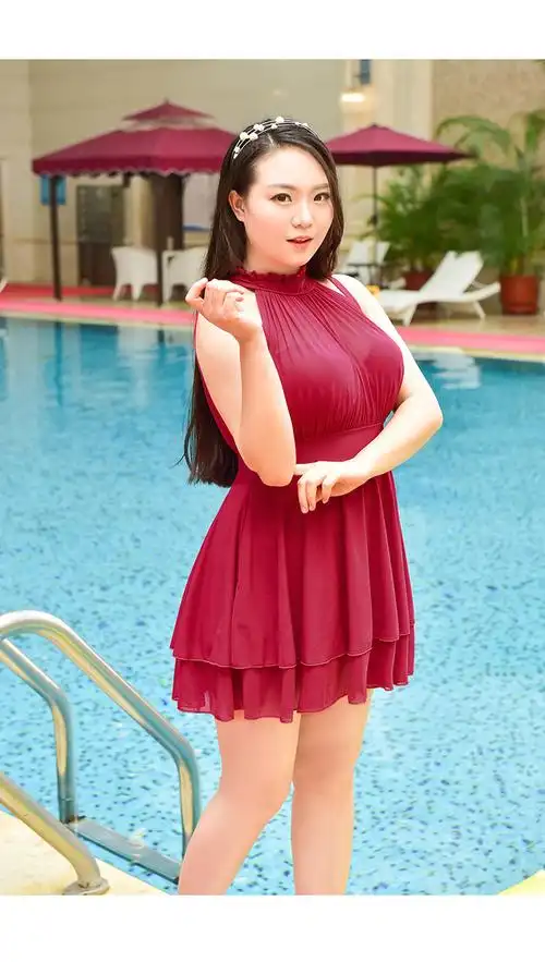 2017大胸显瘦泳衣女遮肚连体钢托聚拢大罩杯裙式时尚性感温泉泳装