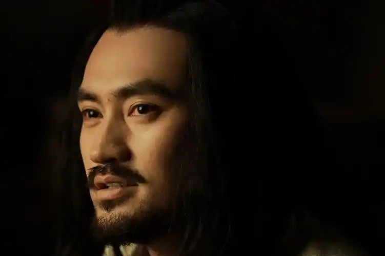 袁弘调侃自己3天领2顿盒饭