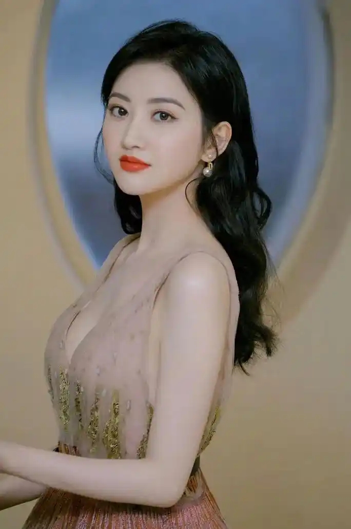 大美甜宝景甜,司藤最美#景甜 - 抖音