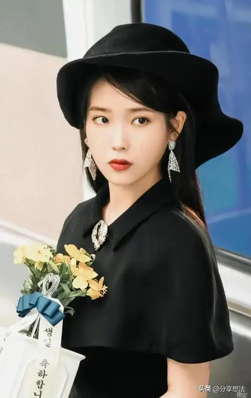 韩国女星李知恩16