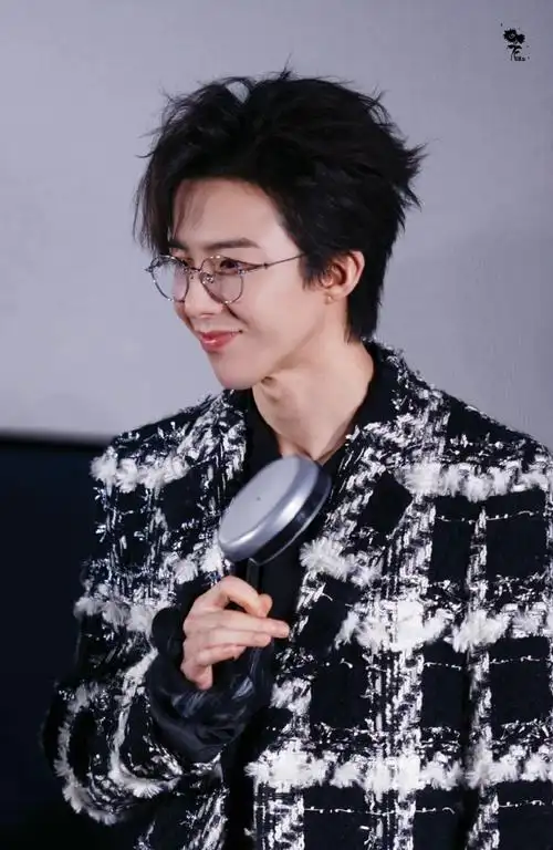 刘宇宁巴黎欧莱雅品牌代言人