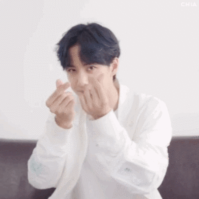 评论  好爱好爱你的括弧笑  0 9 thebest耶啵啊  发布到  王一博