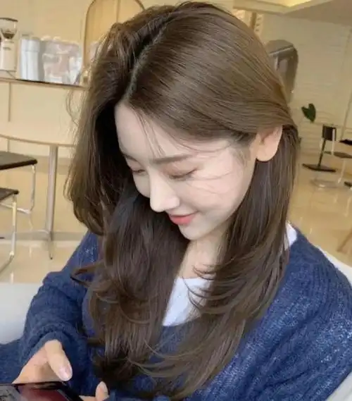 2021年显白的头发颜色最受欢迎的8种发色