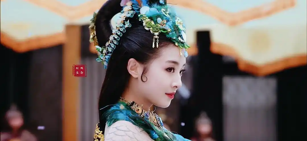 兰陵王妃孔雀舞张含韵不愧是民选美