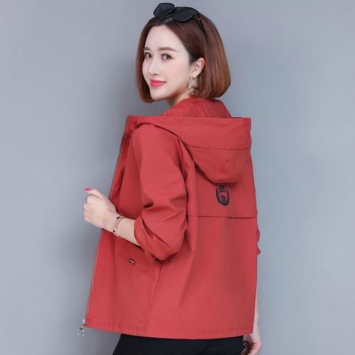 休闲女士短外套2021春装新款百搭显瘦棒球服韩版洋气时尚夹克上衣