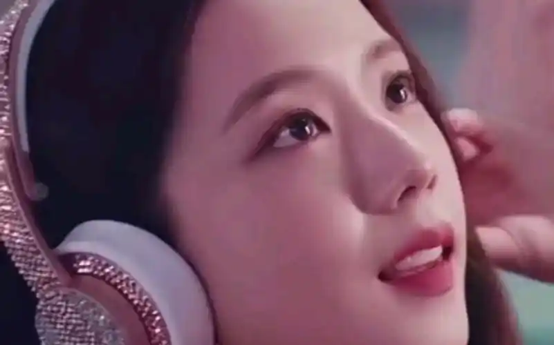 《金智秀美貌合集》