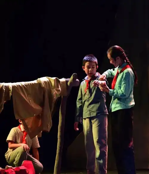 从60年历史中走来英雄小八路儿童话剧明日正式演出