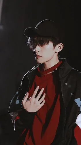 易烊千玺 - 堆糖,美图壁纸兴趣社区