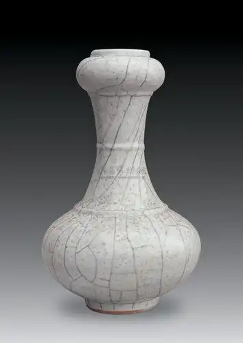 【清 官窑白釉蒜头瓶】拍卖品_图片_价格_鉴赏_清代单色釉瓷器_雅昌