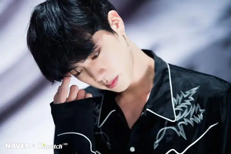 金硕珍(jin) - 堆糖,美图壁纸兴趣社区